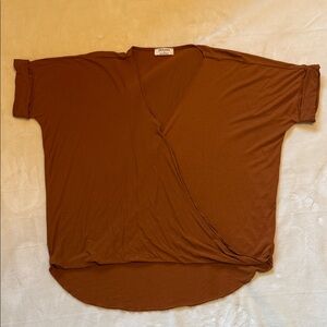 Zenana Cinnamon Short Sleeve Wrap Top